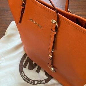 Michael Kors traveler